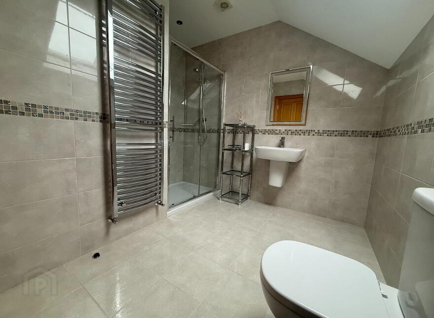 24 Ballygarvey Road, Ballymena, BT43 7HB