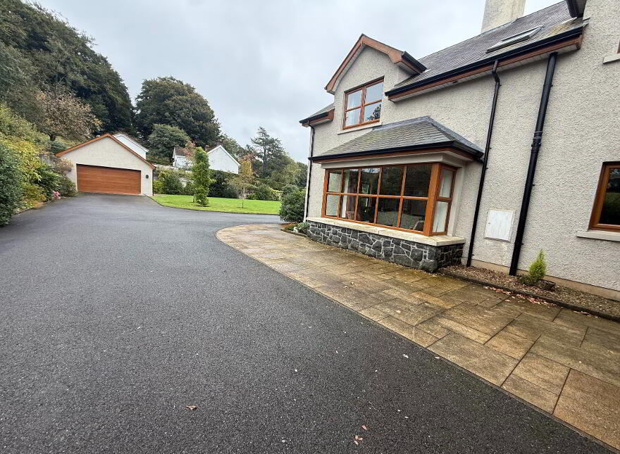 24 Ballygarvey Road, Ballymena, BT43 7HB