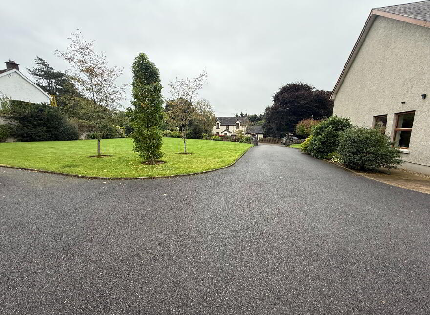 24 Ballygarvey Road, Ballymena, BT43 7HB