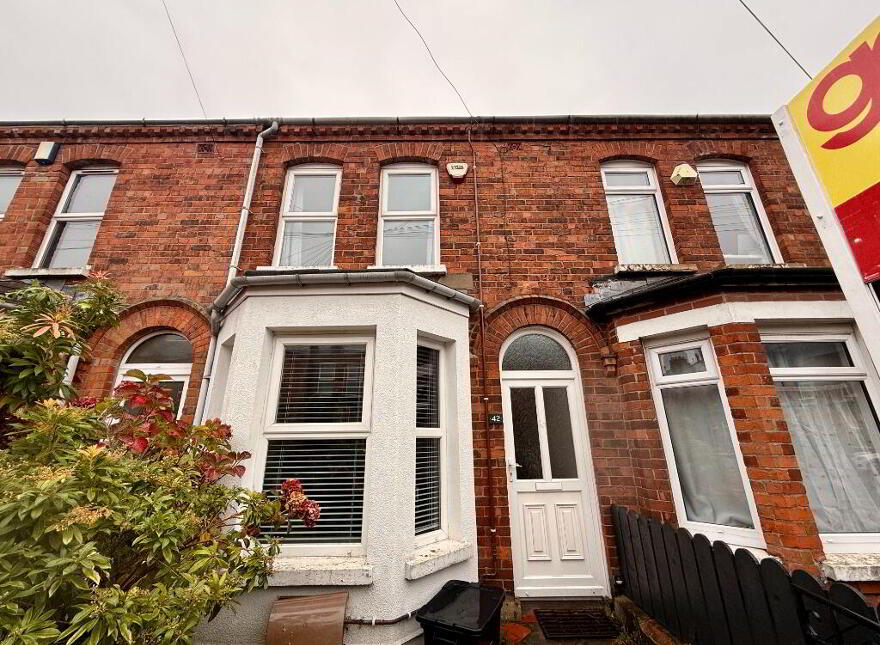 42 St Albans Gardens, Belfast, BT9 5DR photo