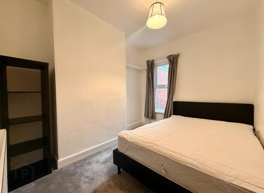 42 St Albans Gardens, Belfast, BT9 5DR