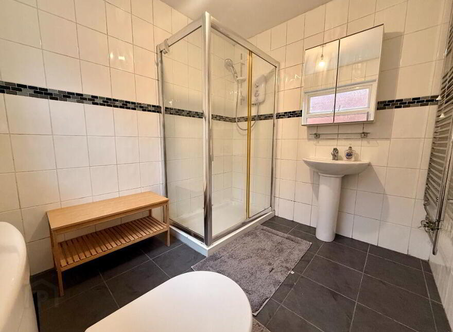 42 St Albans Gardens, Belfast, BT9 5DR