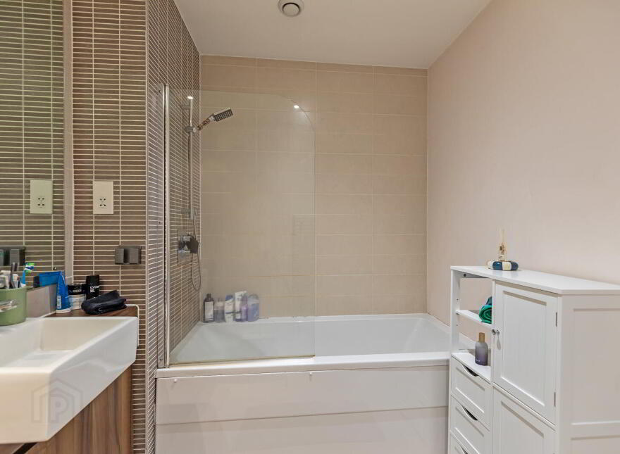Apartment 3.08 The Arc 2d Queens Road, Belfast, BT3 9FD