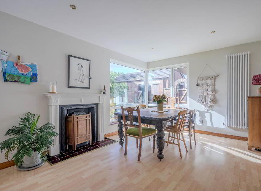 9 Regency Park, Bangor, BT19 6WX