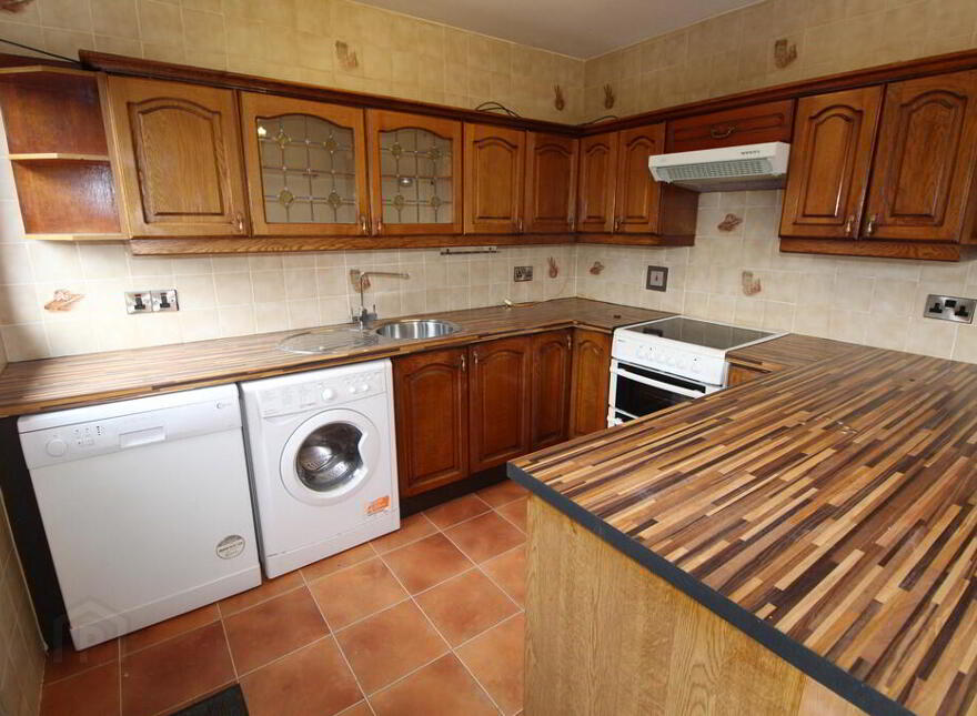 6 Sandyknowes Drive, Newtownabbey, BT36 5DF