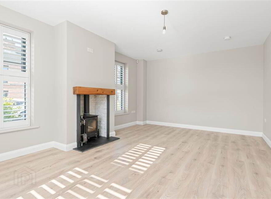 36 Castlegate, Galgorm, Ballymena, BT42 1SD