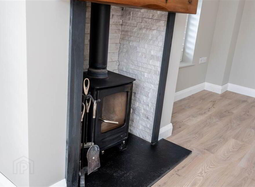 36 Castlegate, Galgorm, Ballymena, BT42 1SD