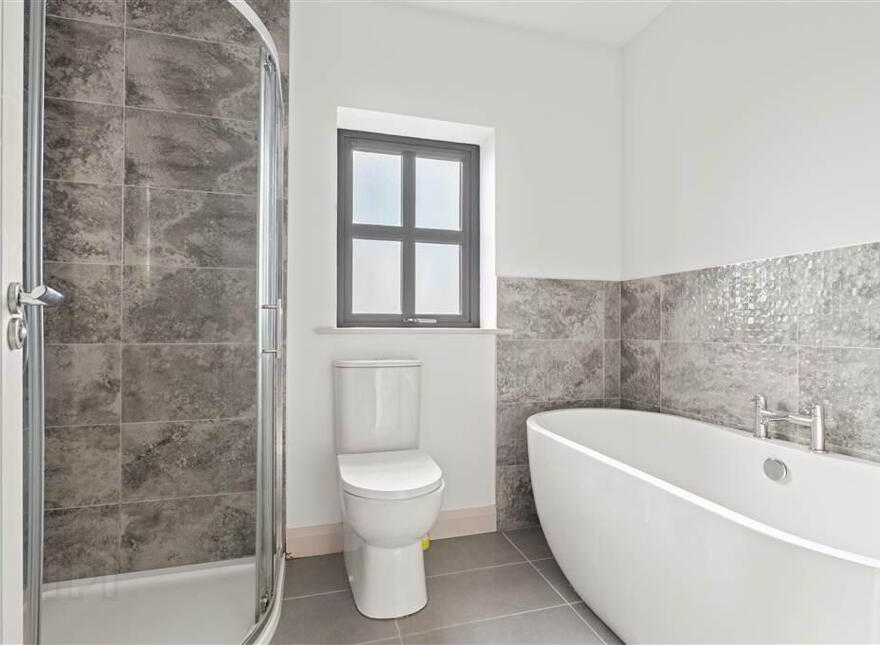 36 Castlegate, Galgorm, Ballymena, BT42 1SD