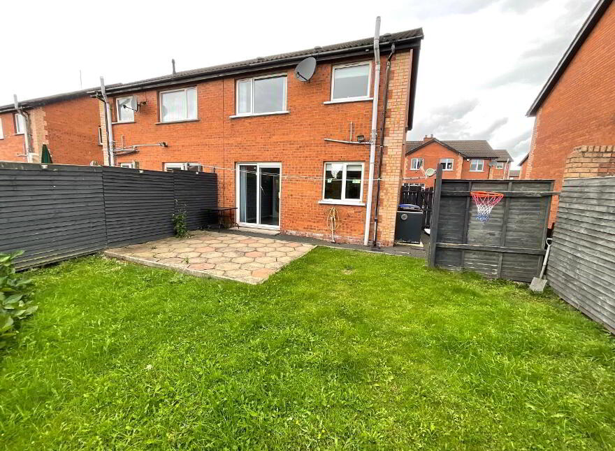 4 Nelson Court, Belfast, BT13 2NN