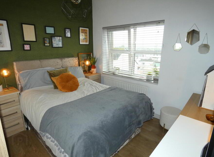 15b Queen Street, Ballymoney, BT53 6HZ