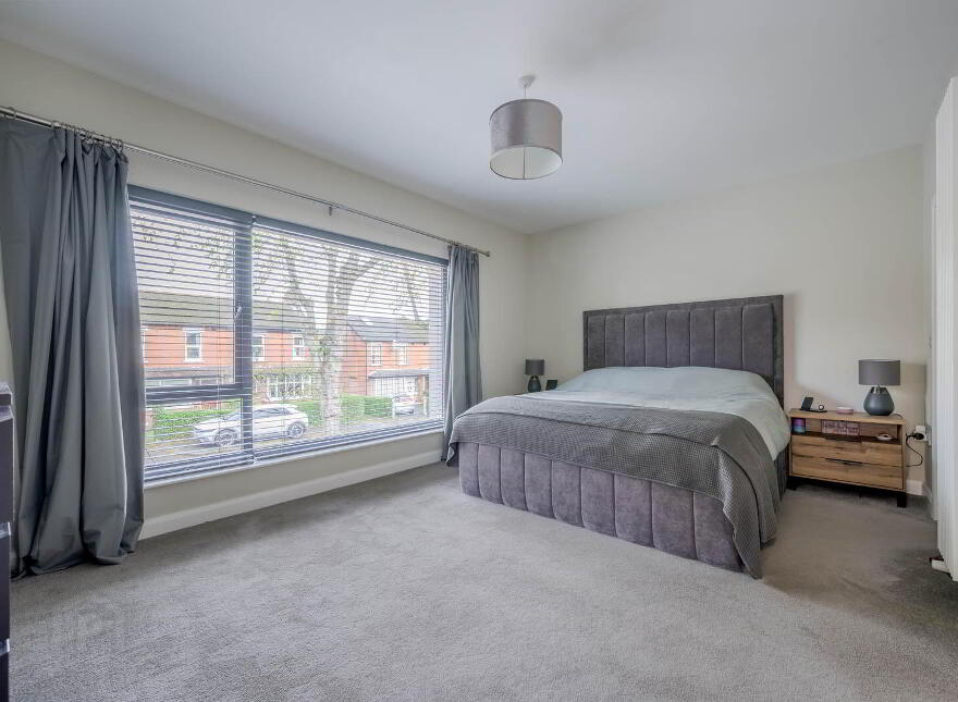 17 Knockburn Park, Belfast, BT5 7AY