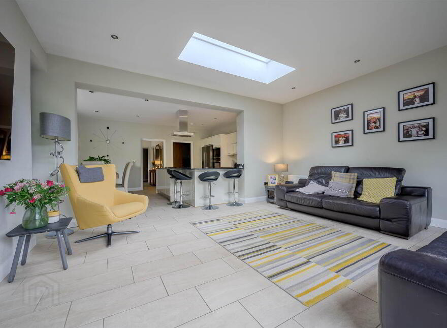 17 Knockburn Park, Belfast, BT5 7AY