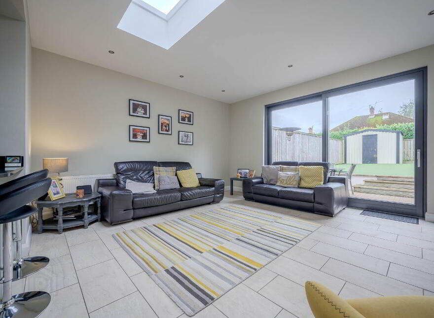 17 Knockburn Park, Belfast, BT5 7AY