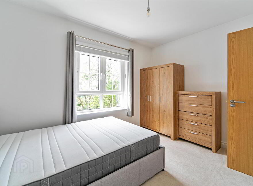 31 Ballyveigh Gardens, Antrim, BT41 2FH