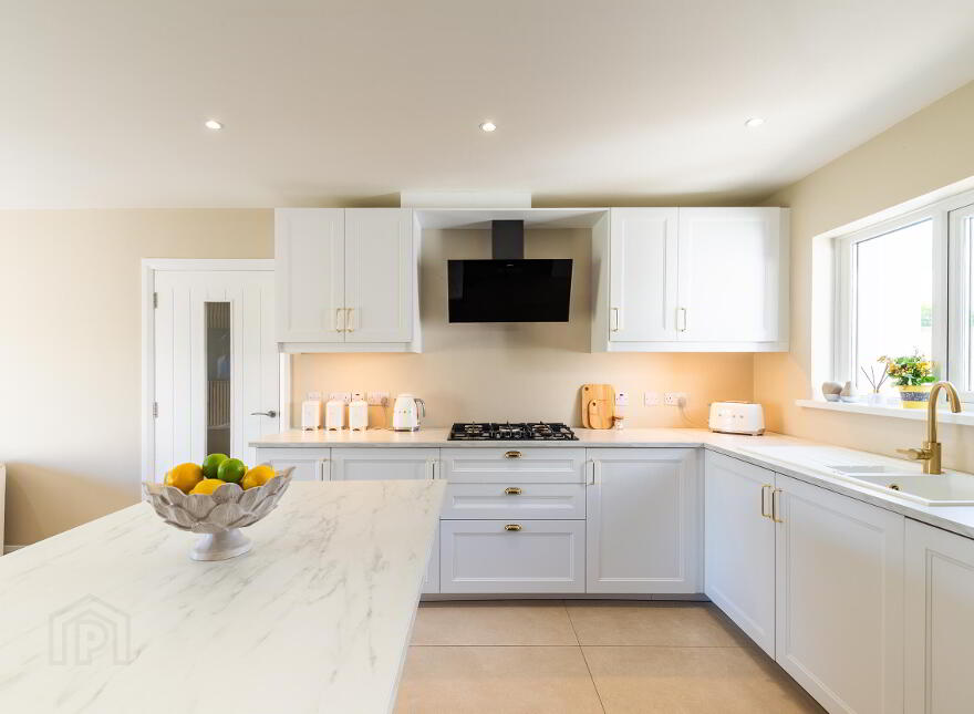 112a Movilla Road, Newtownards, BT23 8RQ