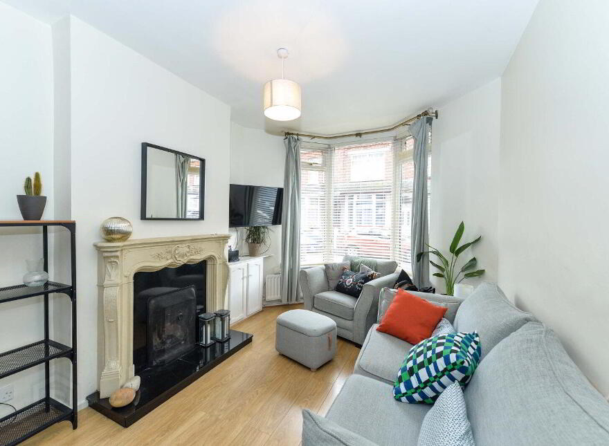 10 Glenbrook Avenue, Belfast, BT5 5JP