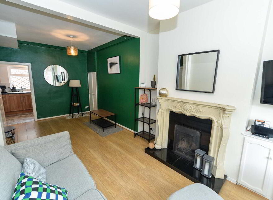 10 Glenbrook Avenue, Belfast, BT5 5JP