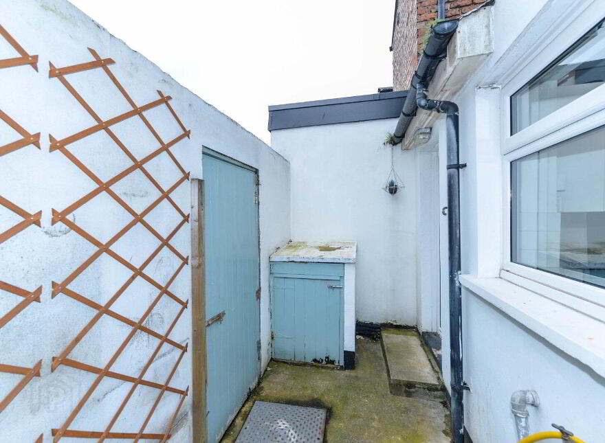 10 Glenbrook Avenue, Belfast, BT5 5JP