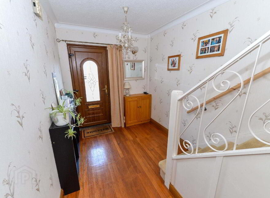 39 Moyne Park, Belfast, BT5 7QT
