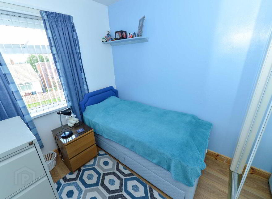 39 Moyne Park, Belfast, BT5 7QT