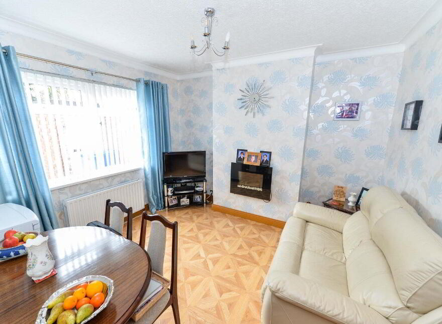 39 Moyne Park, Belfast, BT5 7QT