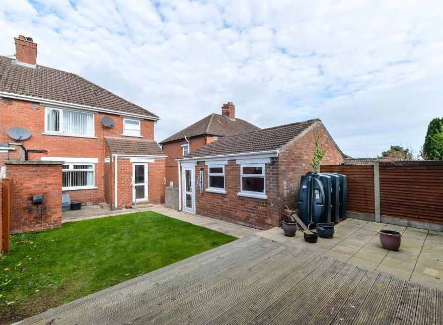 39 Moyne Park, Belfast, BT5 7QT