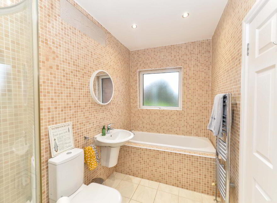 67 Norwood Drive, Belfast, BT4 2EB