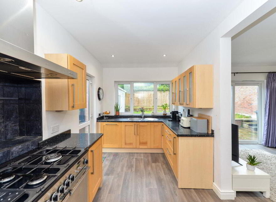 67 Norwood Drive, Belfast, BT4 2EB
