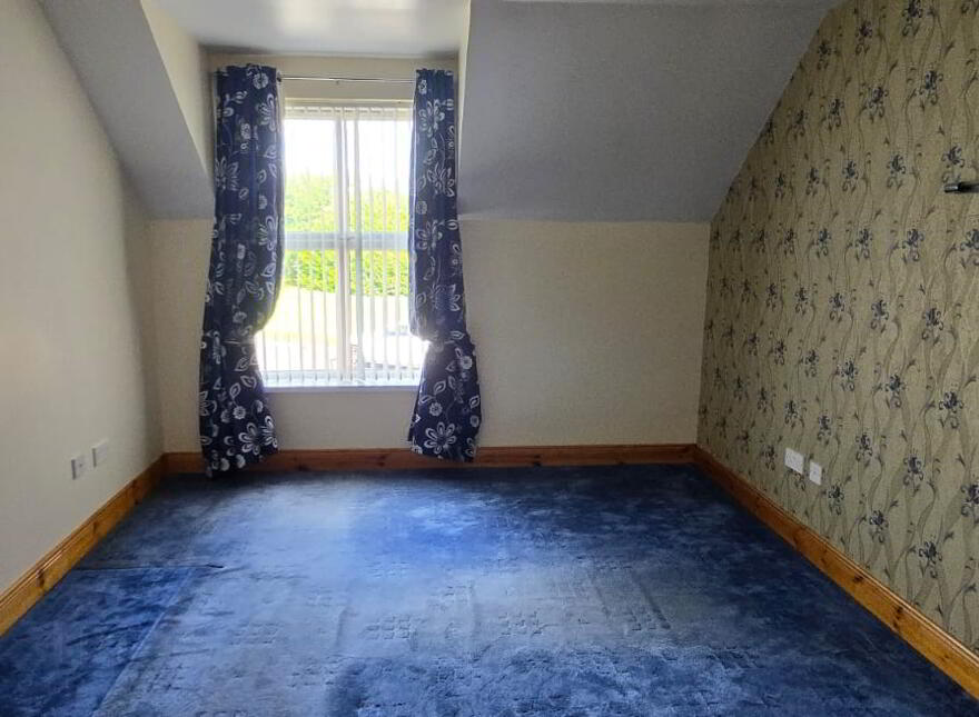 42 Meadowcroft, Dromore, Omagh, BT78 3JA