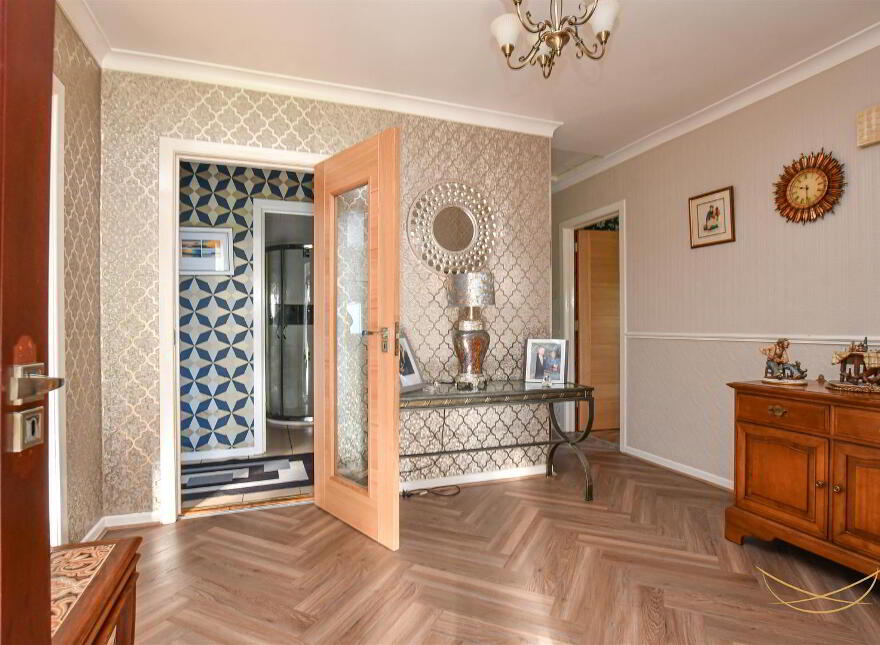 14 Ballycraigy Road South, Newtownabbey, BT36 4SZ