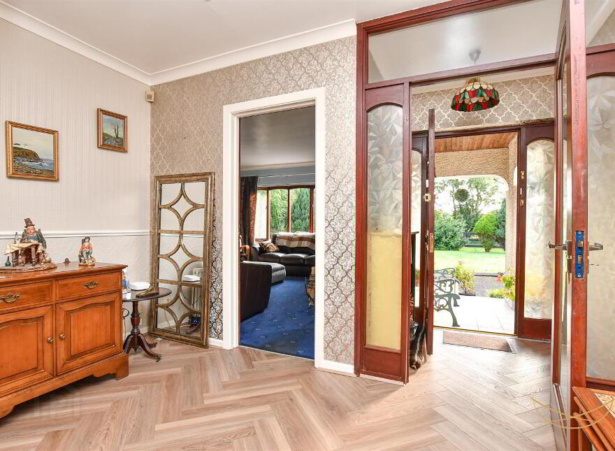 14 Ballycraigy Road South, Newtownabbey, BT36 4SZ