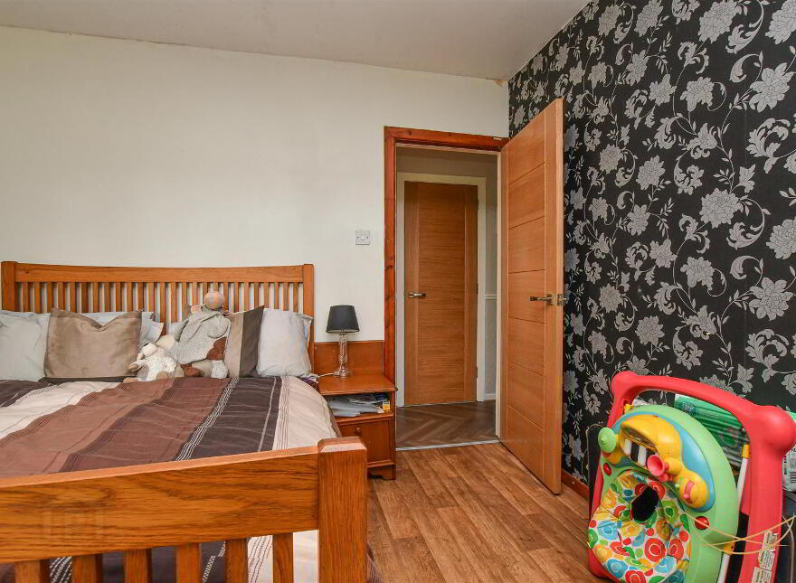 14 Ballycraigy Road South, Newtownabbey, BT36 4SZ