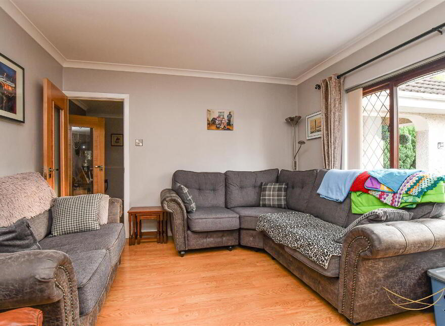 14 Ballycraigy Road South, Newtownabbey, BT36 4SZ