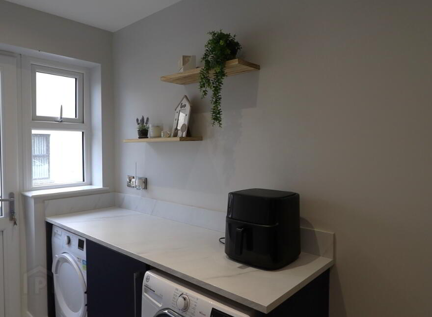 7 Granite Mews, Main Street, Annalong, BT34 4FX