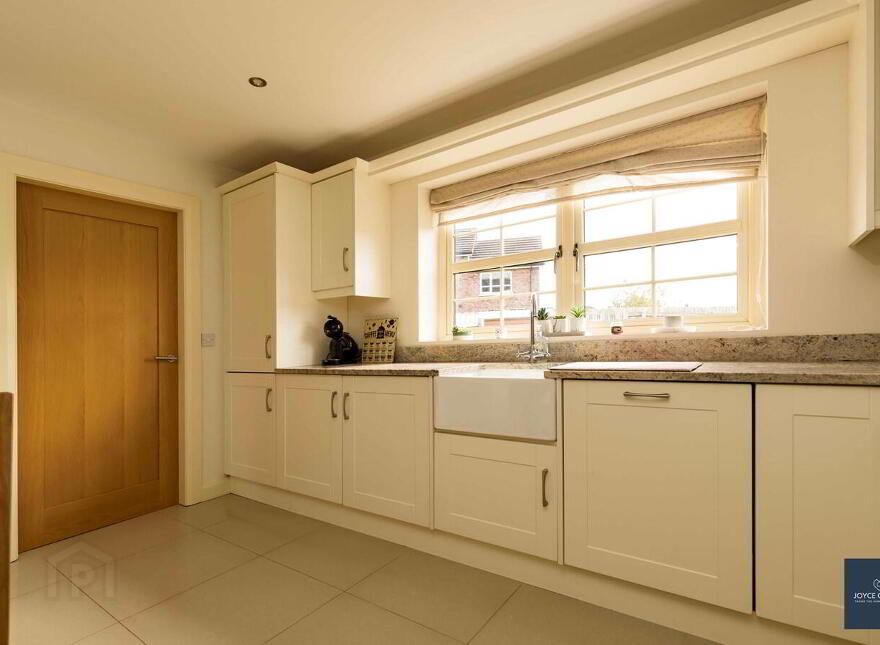 29 Winona Lodge, Donaghcloney, BT66 7GE