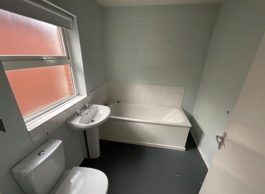 30 Cheviot Street, Belfast, BT4 3AP