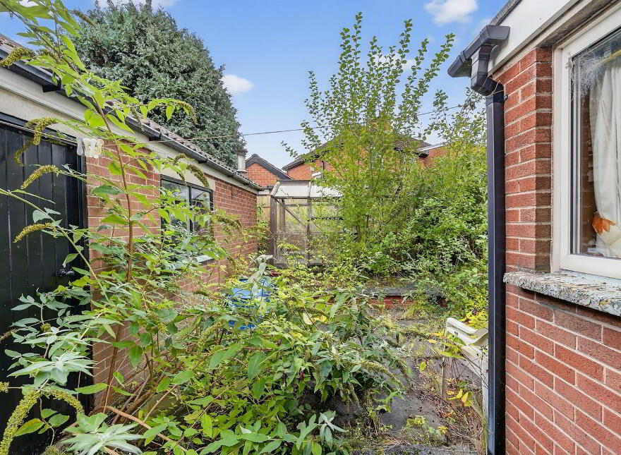 43 Sharman Road, Belfast, BT9 5FX