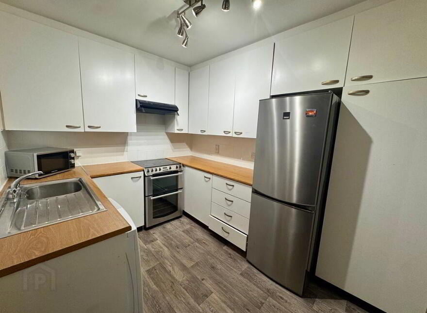 26 Ava Drive, Belfast, BT7 3DW
