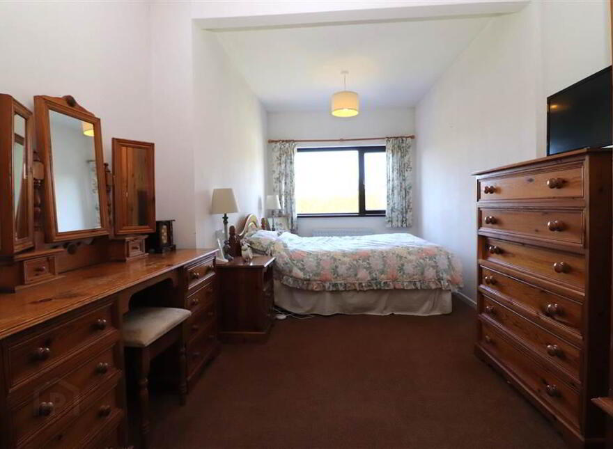 8 Marna Brae Park, Kirkwoods Road, Lisburn, BT27 4LD