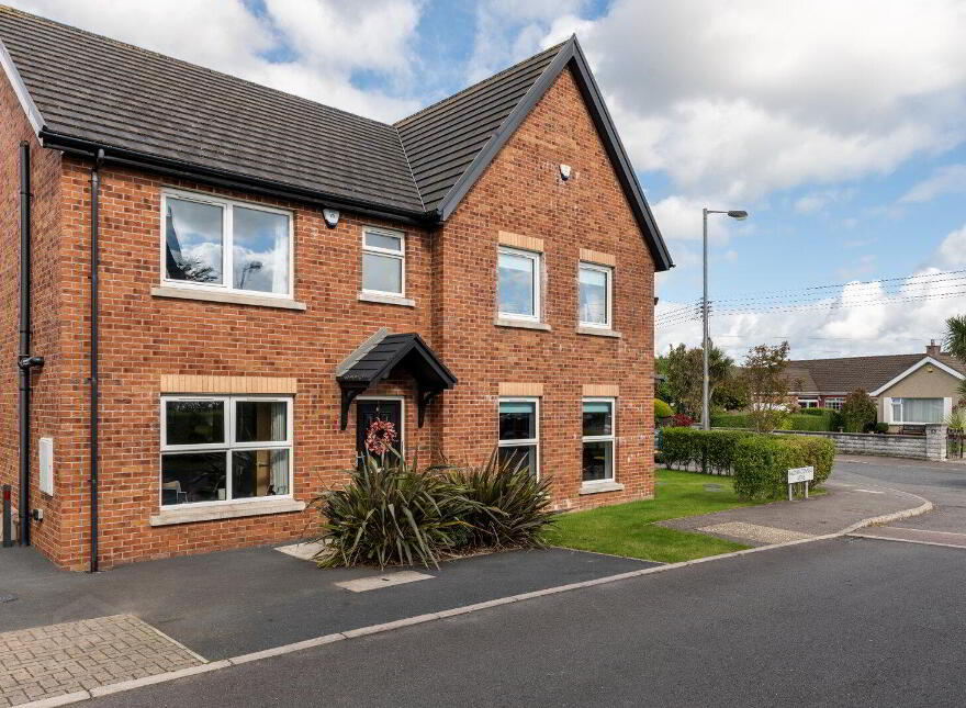 8 Ballymaconnell Mews, Bangor, BT20 5PZ