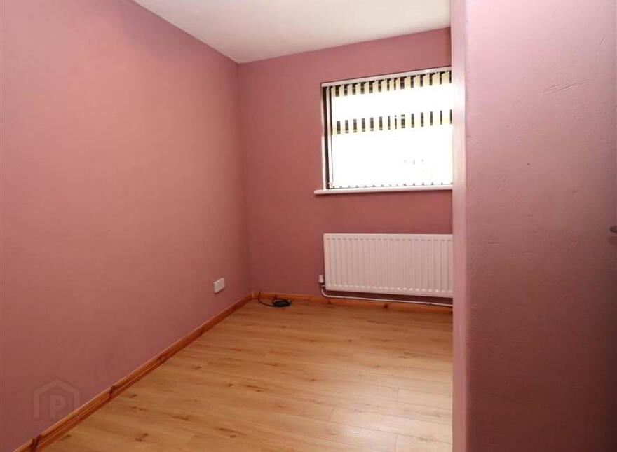 2 Grovehill Avenue, Low Road, Lisburn, BT27 4YG