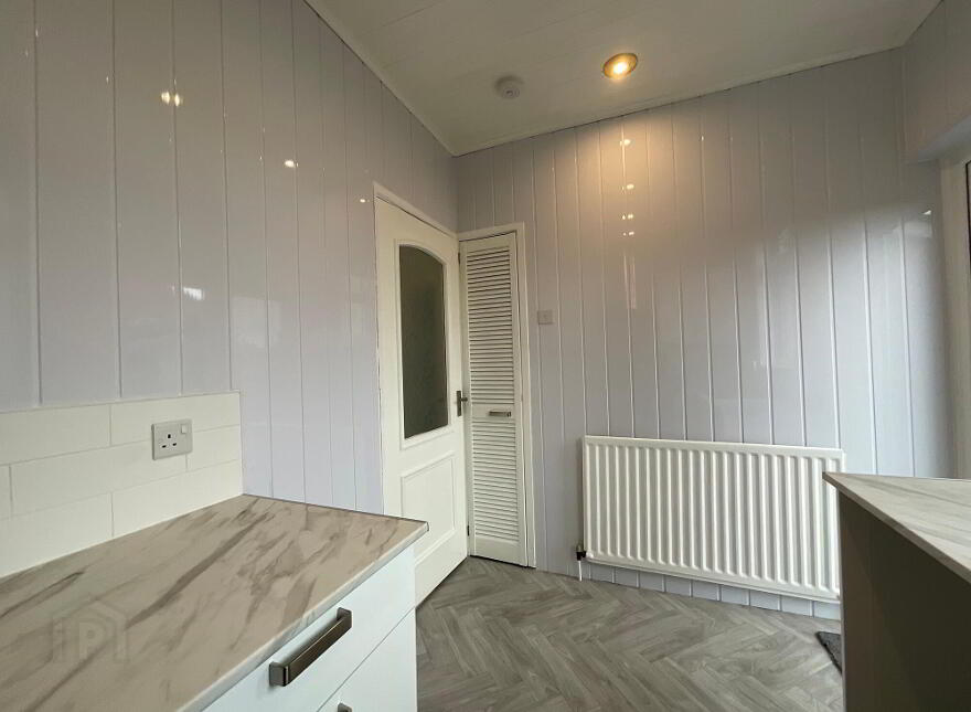 67 West Circular Road, Belfast, BT13 3QA