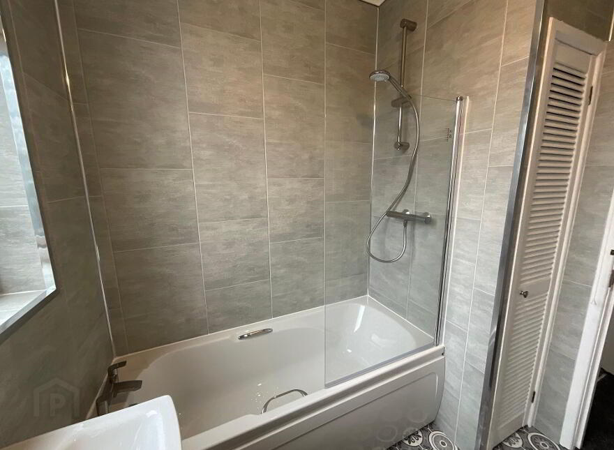 67 West Circular Road, Belfast, BT13 3QA