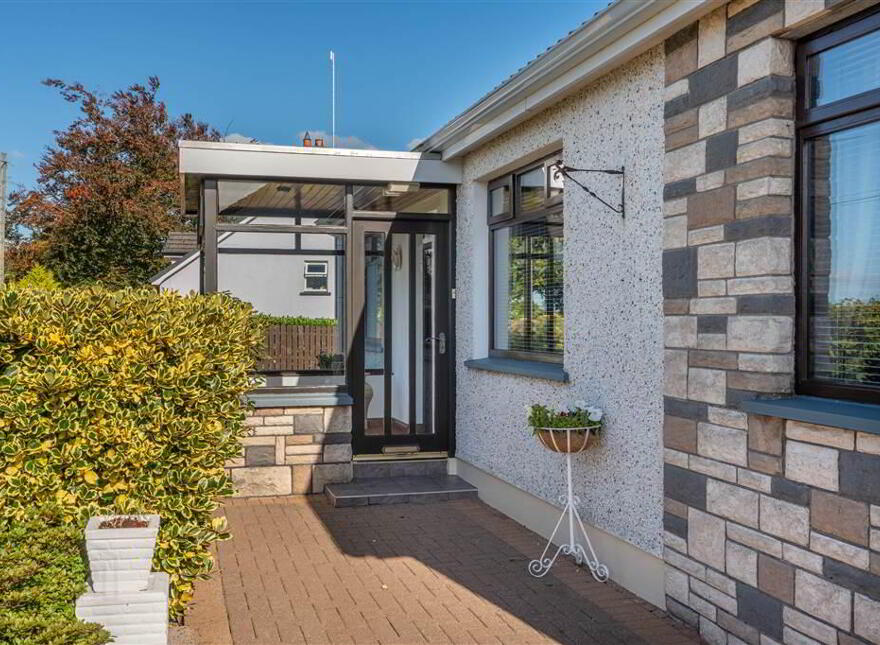 47 Loan Road, Cullybackey, BT42 1PS