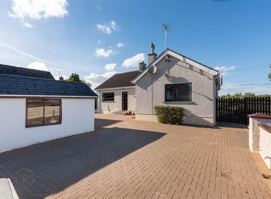 47 Loan Road, Cullybackey, BT42 1PS