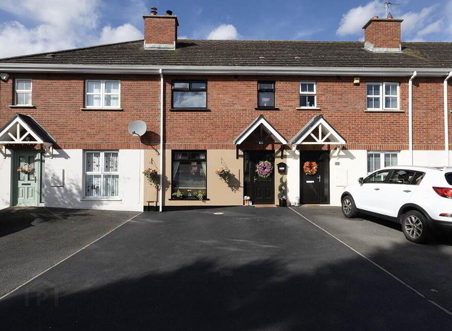 11 Ballynadrone Meadows, Magheralin, Craigavon, BT67 0FY