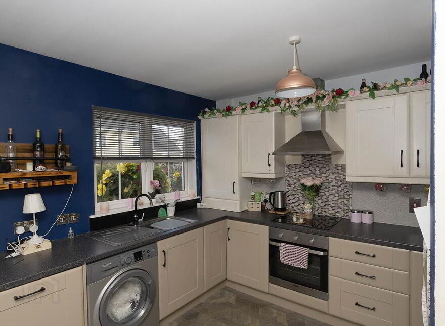 11 Ballynadrone Meadows, Magheralin, Craigavon, BT67 0FY