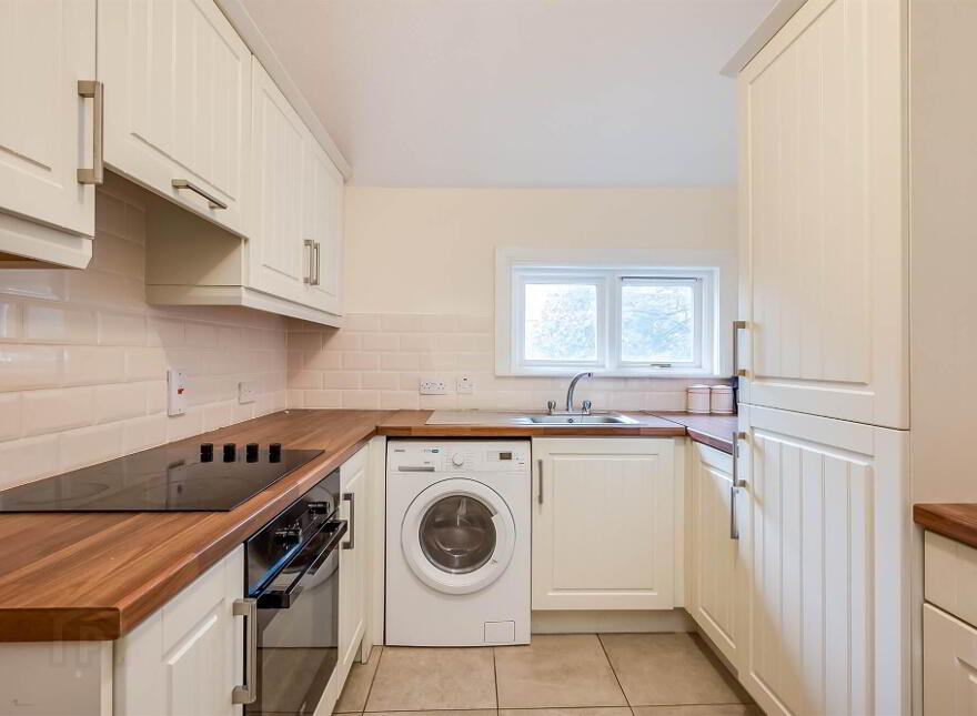 1a Cranmore Park, Belfast, BT9 6JF