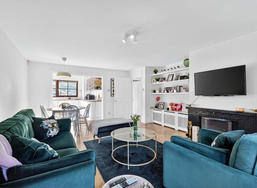 Apt 20, Cleaver Court, Belfast, BT9 5LX