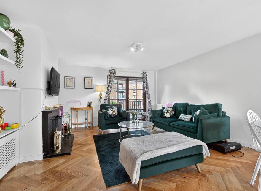 Apt 20, Cleaver Court, Belfast, BT9 5LX
